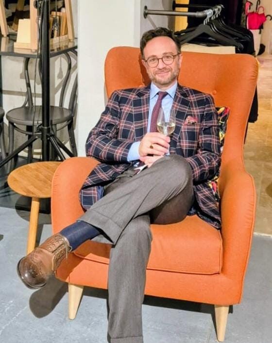 Bow Tie & Cravat Workshop with Leonardo